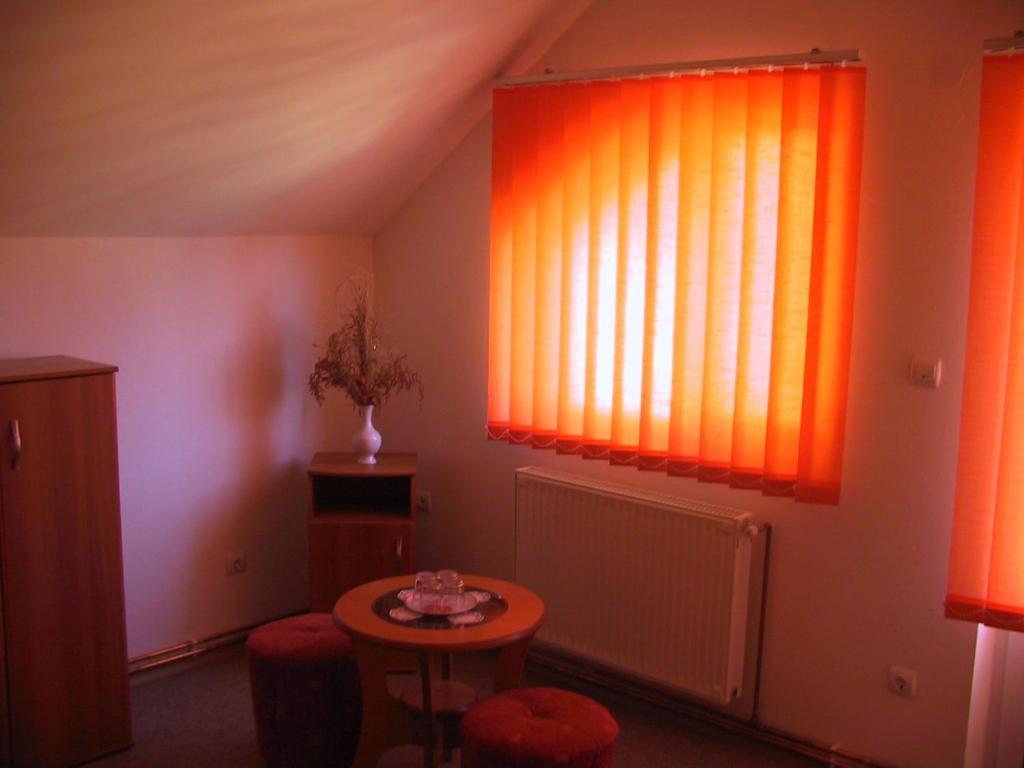Pension Piatra Craiului Moieciu de Jos Room photo